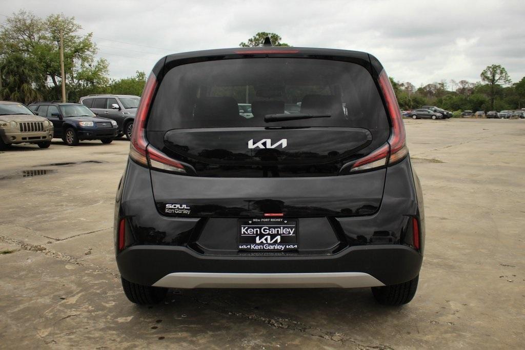 new 2024 Kia Soul car, priced at $21,157