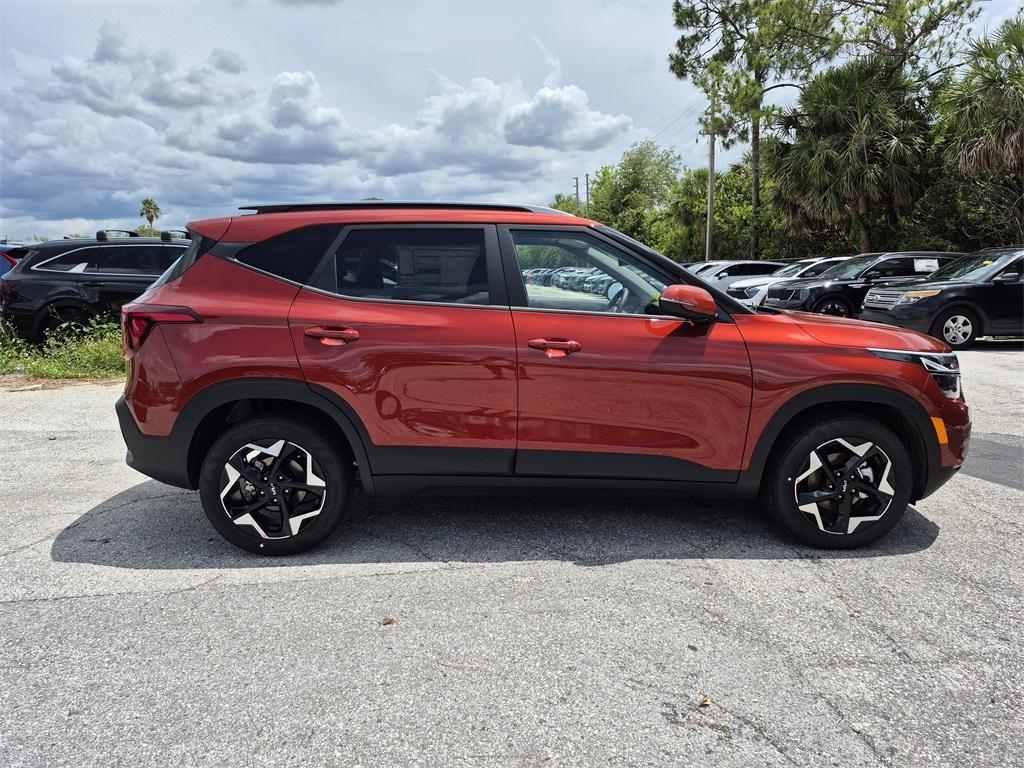 new 2025 Kia Seltos car, priced at $24,440