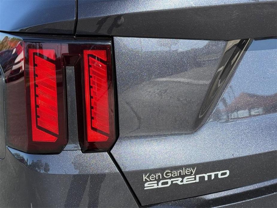 new 2025 Kia Sorento car, priced at $39,550