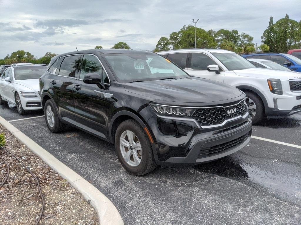 used 2023 Kia Sorento car, priced at $22,811