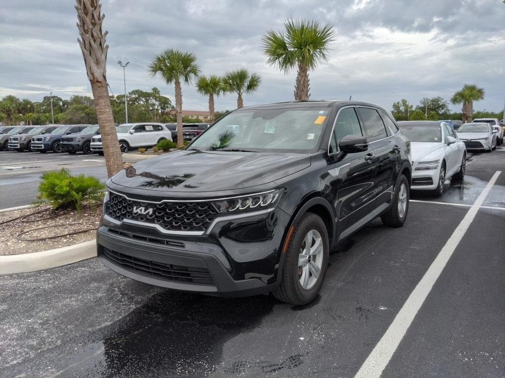 used 2023 Kia Sorento car, priced at $22,811