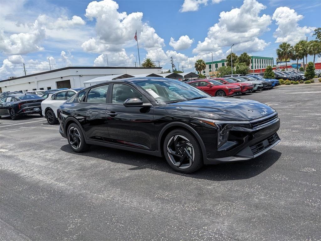 new 2025 Kia K4 car, priced at $24,340