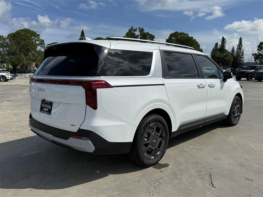 new 2026 Kia Carnival Hybrid car, priced at $42,272