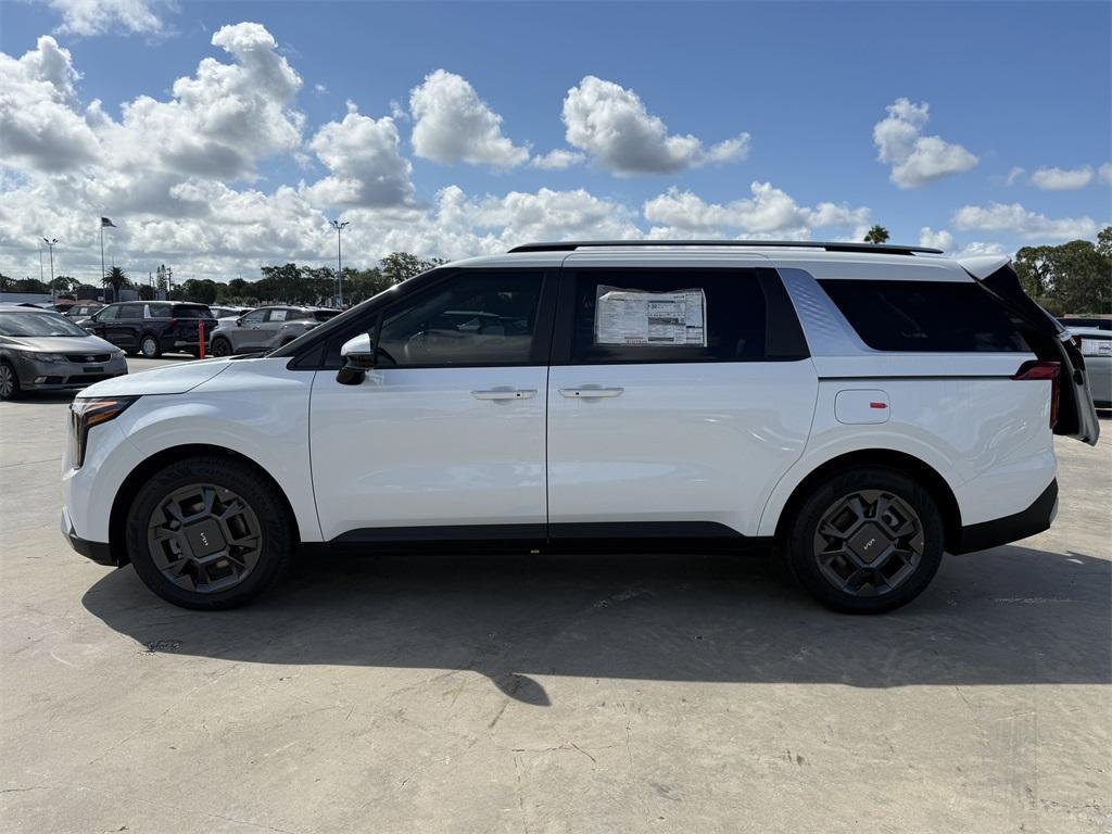 new 2026 Kia Carnival Hybrid car, priced at $42,272