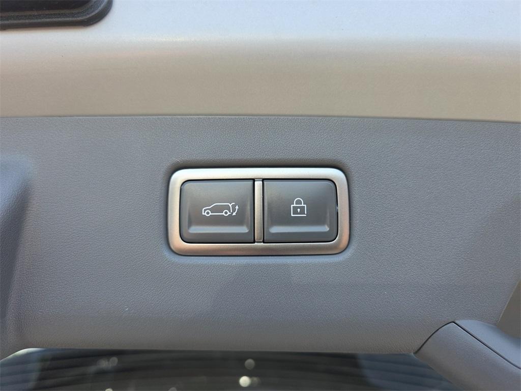 new 2026 Kia EV9 car, priced at $72,710