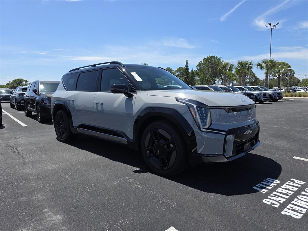 new 2026 Kia EV9 car, priced at $72,710