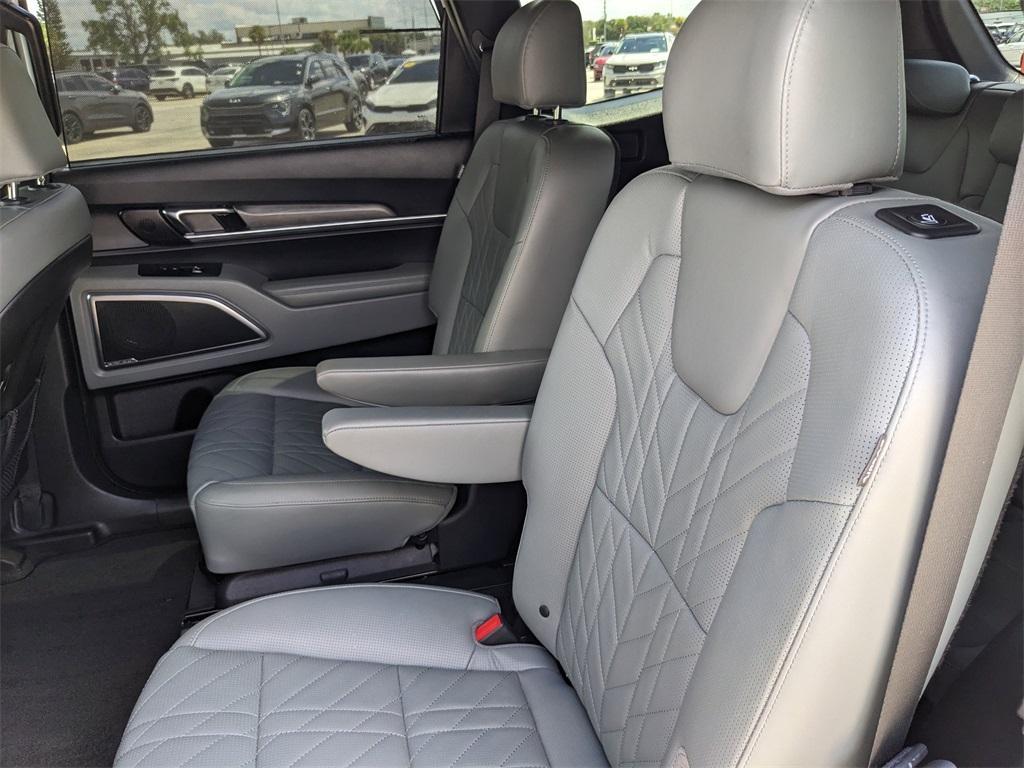 used 2023 Kia Telluride car, priced at $37,501