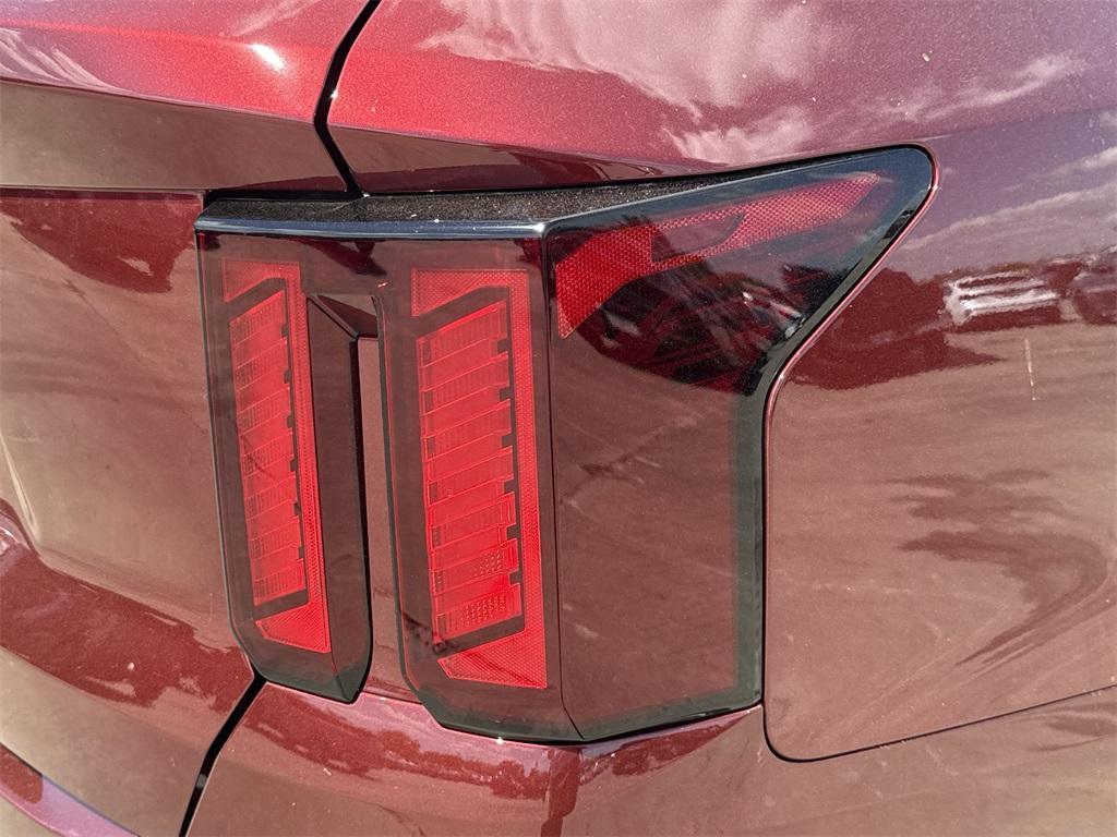 new 2025 Kia Sorento car, priced at $32,125