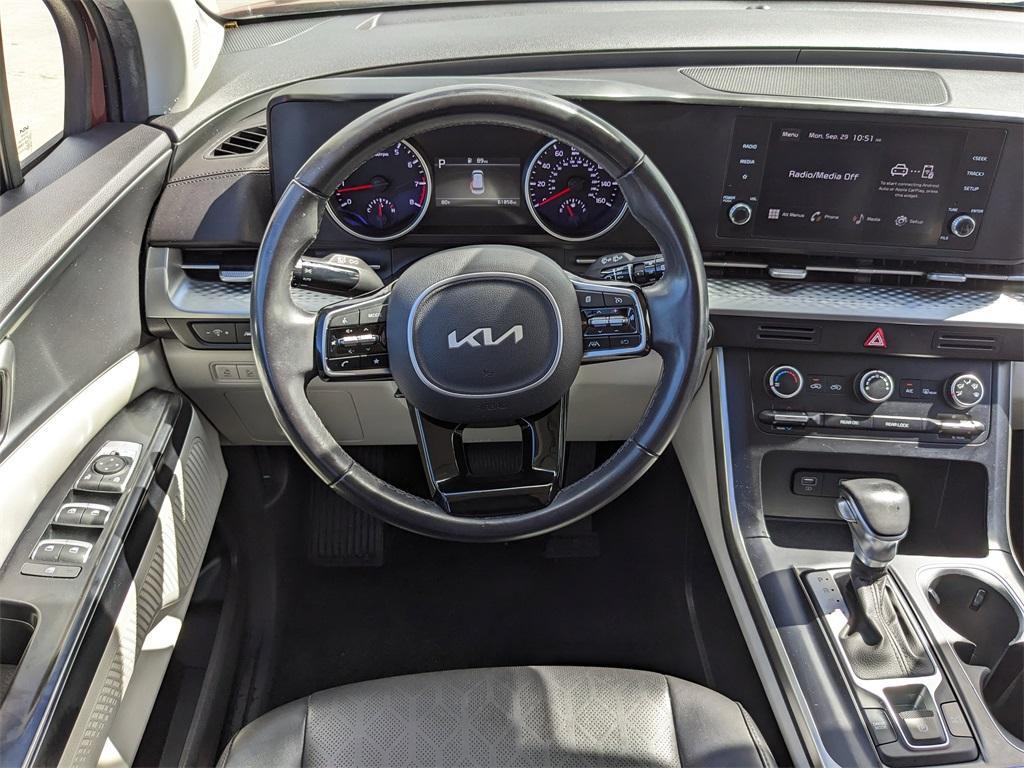 used 2023 Kia Carnival car, priced at $24,992