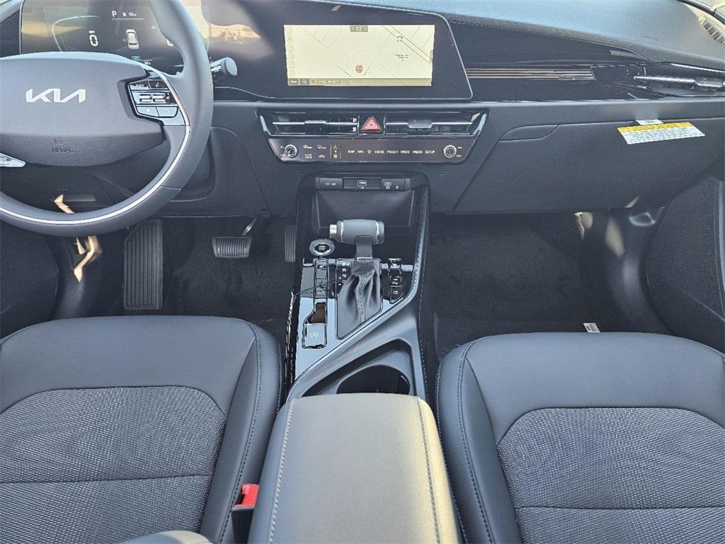 new 2025 Kia Niro car, priced at $30,735