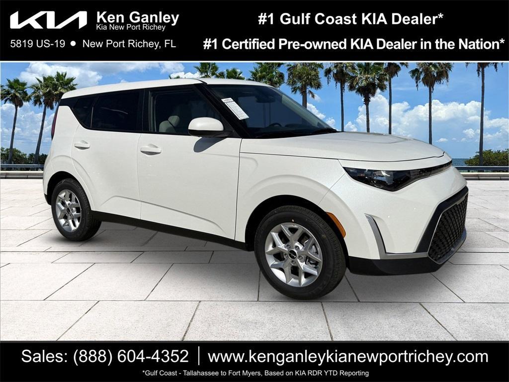 new 2025 Kia Soul car, priced at $19,102