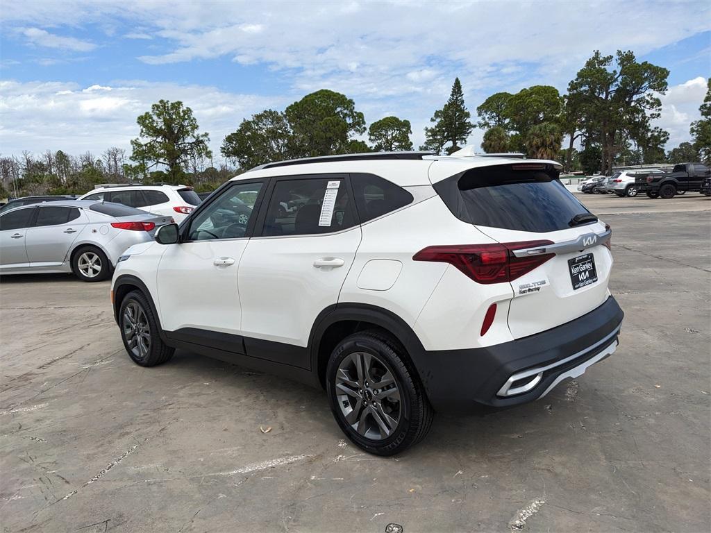 used 2022 Kia Seltos car, priced at $17,322