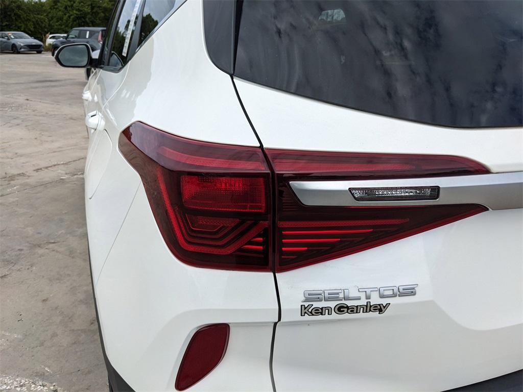 used 2022 Kia Seltos car, priced at $17,322