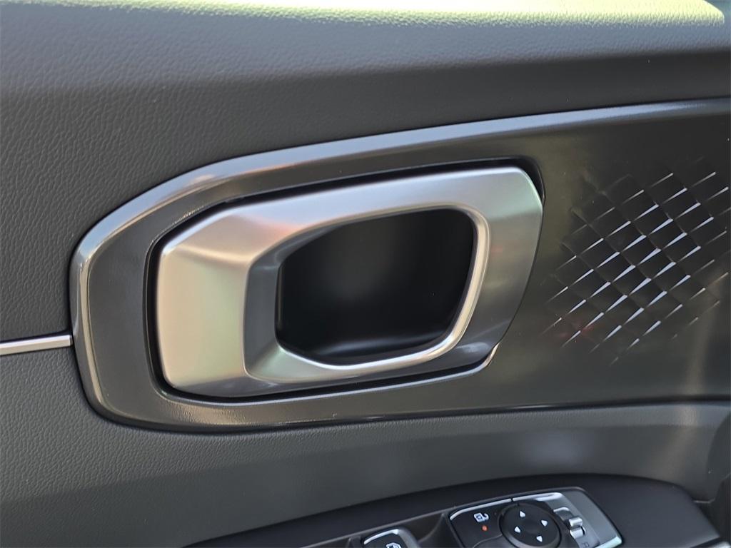 new 2026 Kia Sorento car, priced at $34,854