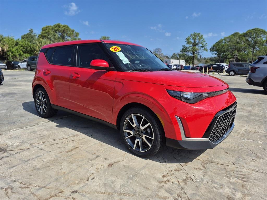 used 2024 Kia Soul car, priced at $19,992