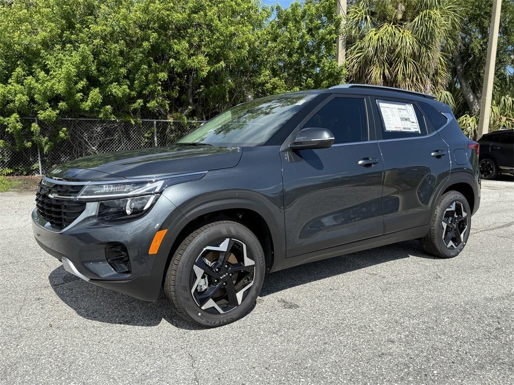 new 2025 Kia Seltos car, priced at $29,960