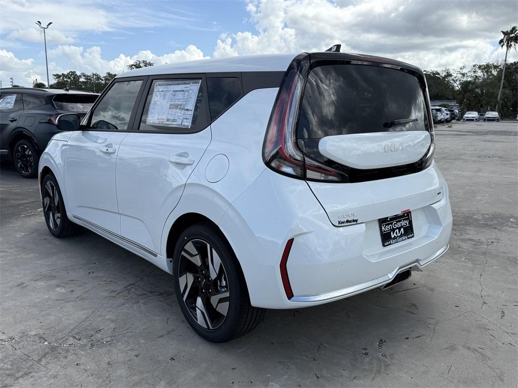 new 2025 Kia Soul car, priced at $27,970