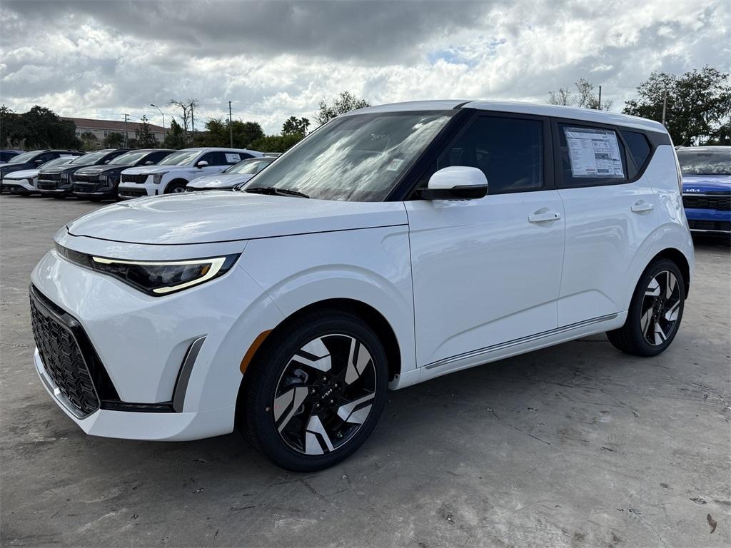 new 2025 Kia Soul car, priced at $27,970