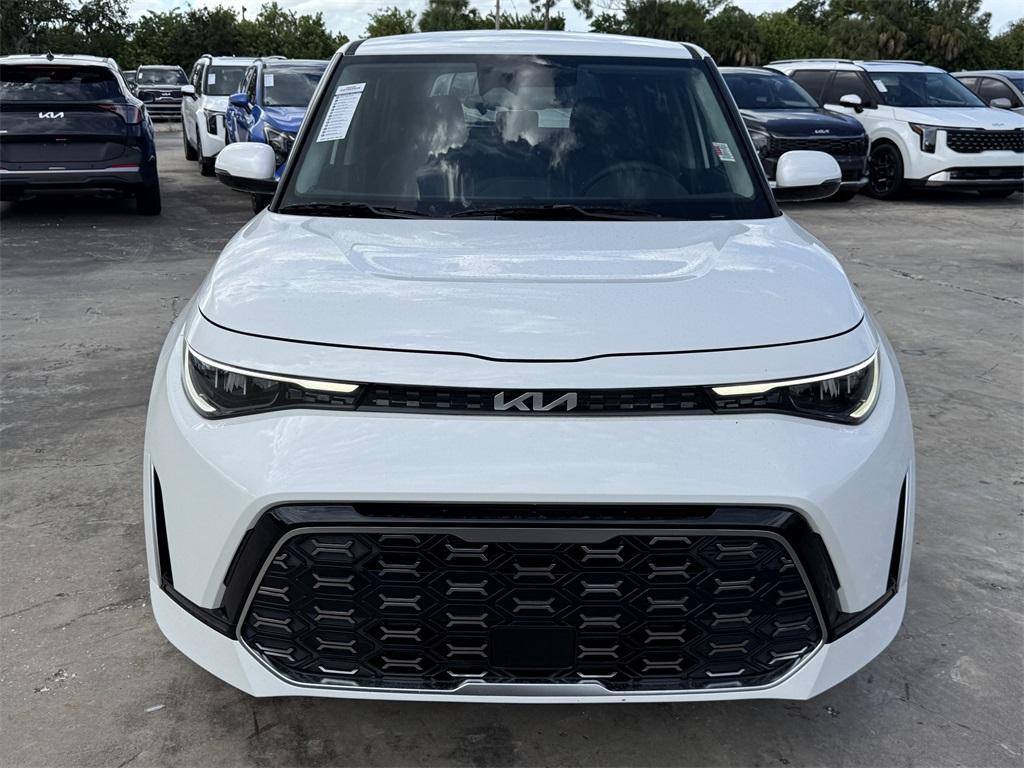 new 2025 Kia Soul car, priced at $27,970