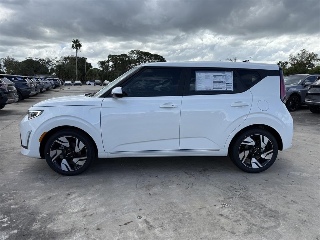 new 2025 Kia Soul car, priced at $27,970