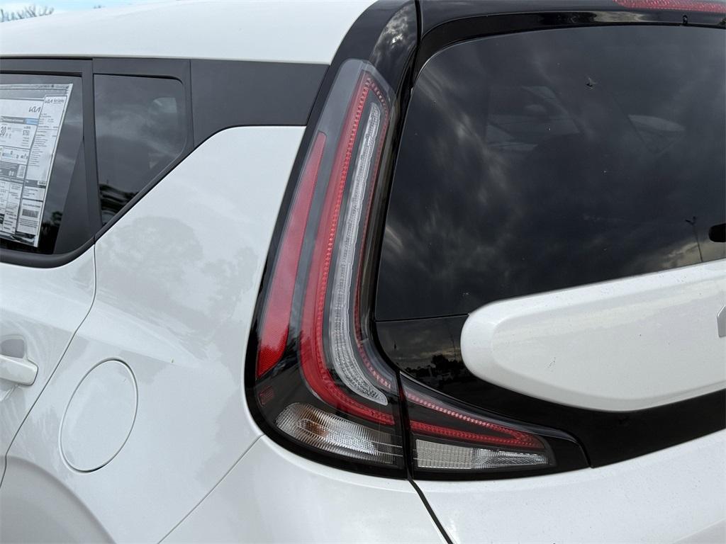new 2025 Kia Soul car, priced at $27,970