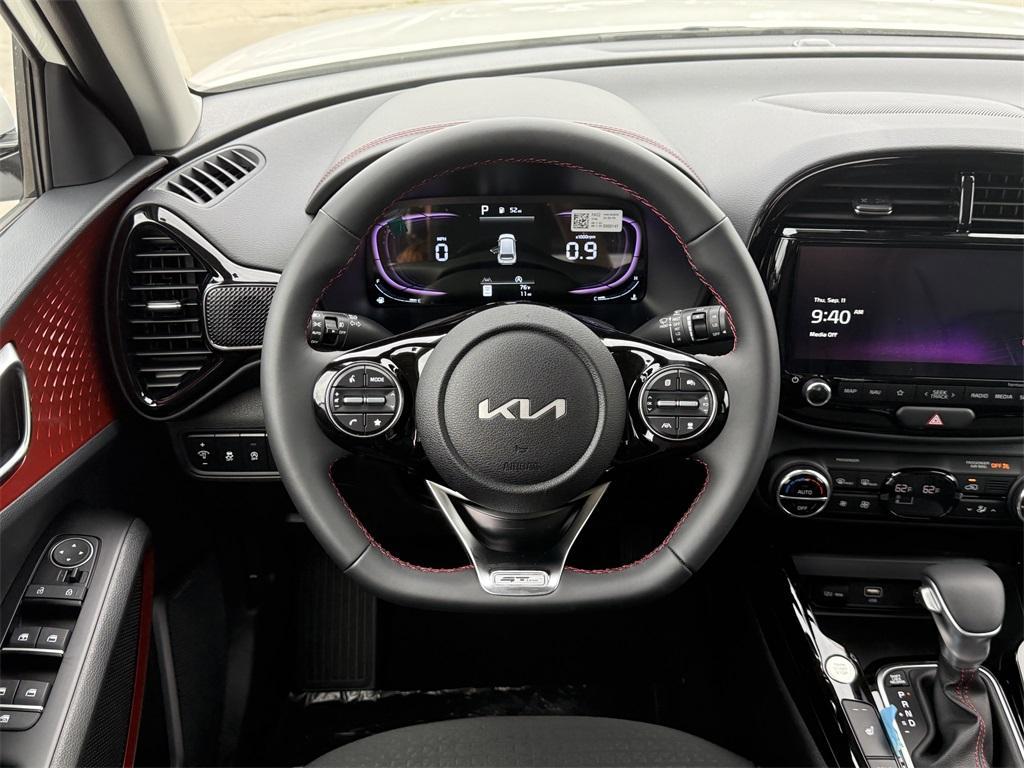 new 2025 Kia Soul car, priced at $27,970