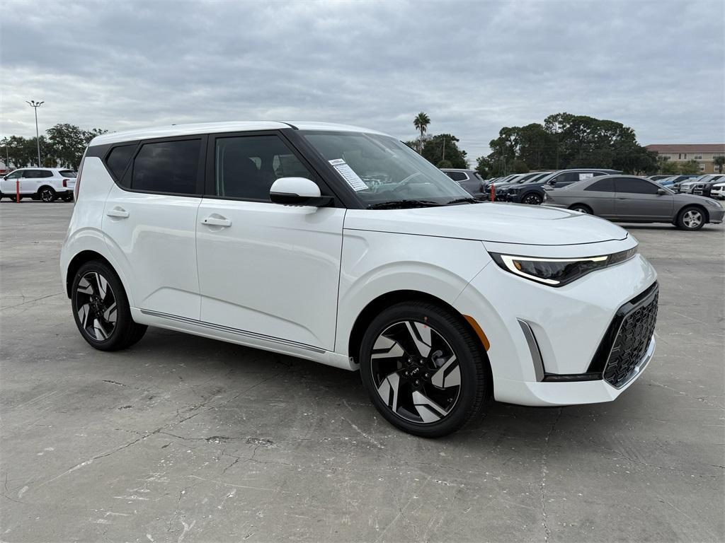 new 2025 Kia Soul car, priced at $27,970