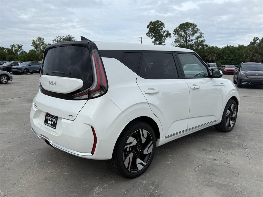 new 2025 Kia Soul car, priced at $27,970