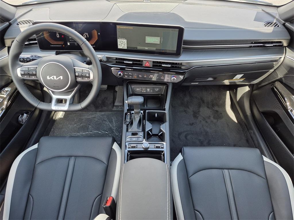 new 2025 Kia K5 car, priced at $29,015