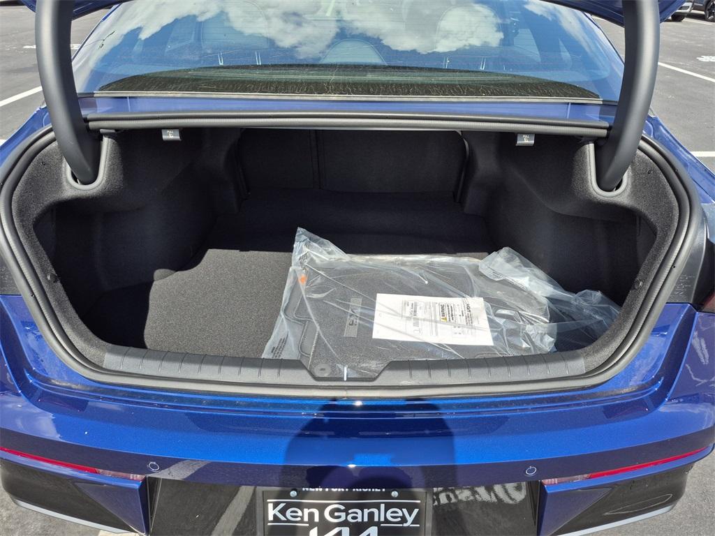 new 2025 Kia K5 car, priced at $29,015