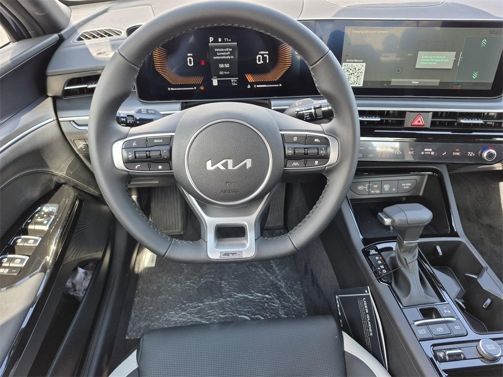 new 2025 Kia K5 car, priced at $29,015