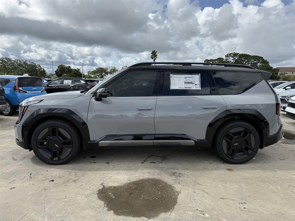 new 2026 Kia EV9 car, priced at $69,320