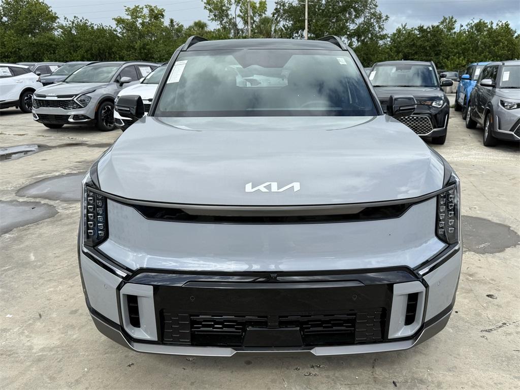 new 2026 Kia EV9 car, priced at $69,320