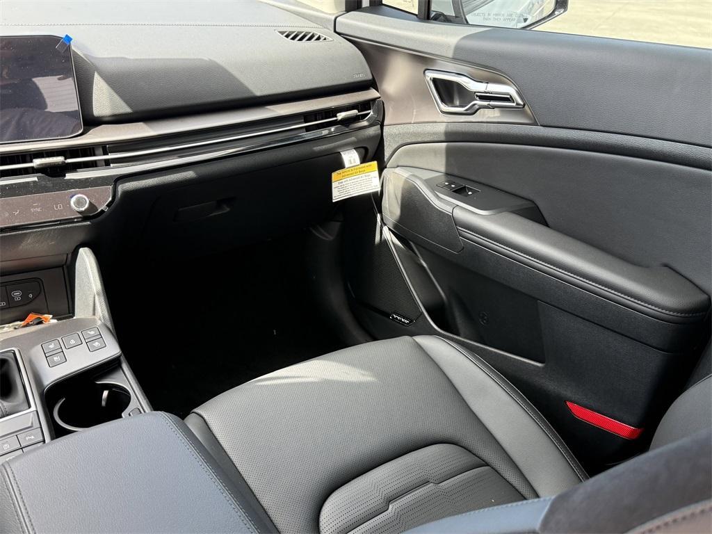 new 2026 Kia Sportage car, priced at $37,735