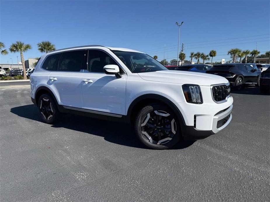 new 2025 Kia Telluride car, priced at $44,705