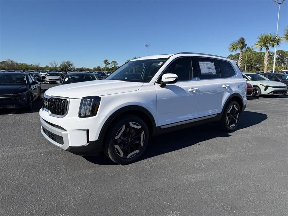 new 2025 Kia Telluride car, priced at $44,705