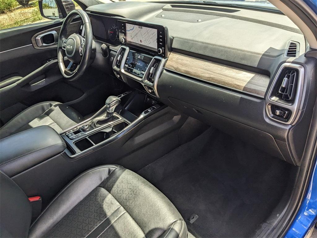 used 2022 Kia Sorento car, priced at $24,312