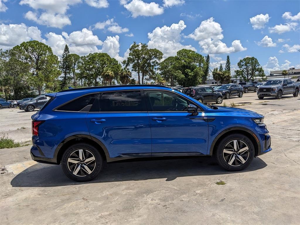used 2022 Kia Sorento car, priced at $24,312