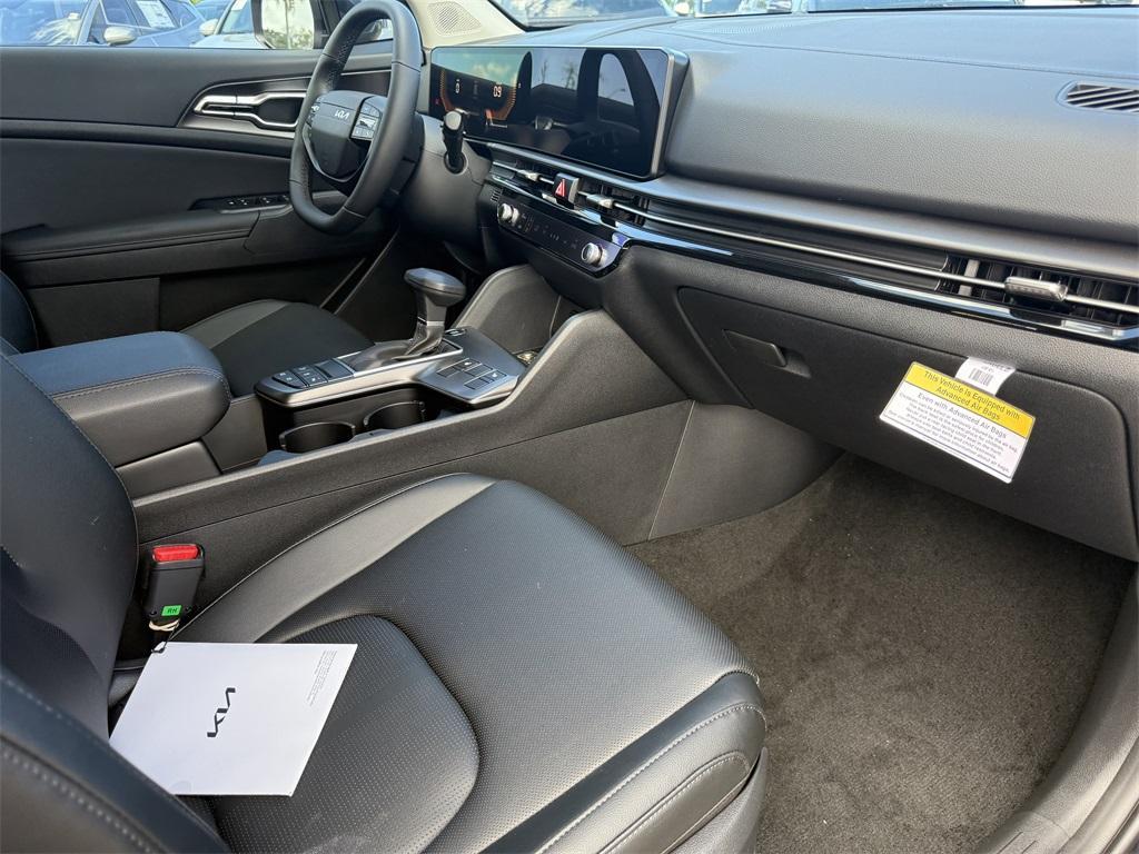 new 2026 Kia Sportage car, priced at $31,065