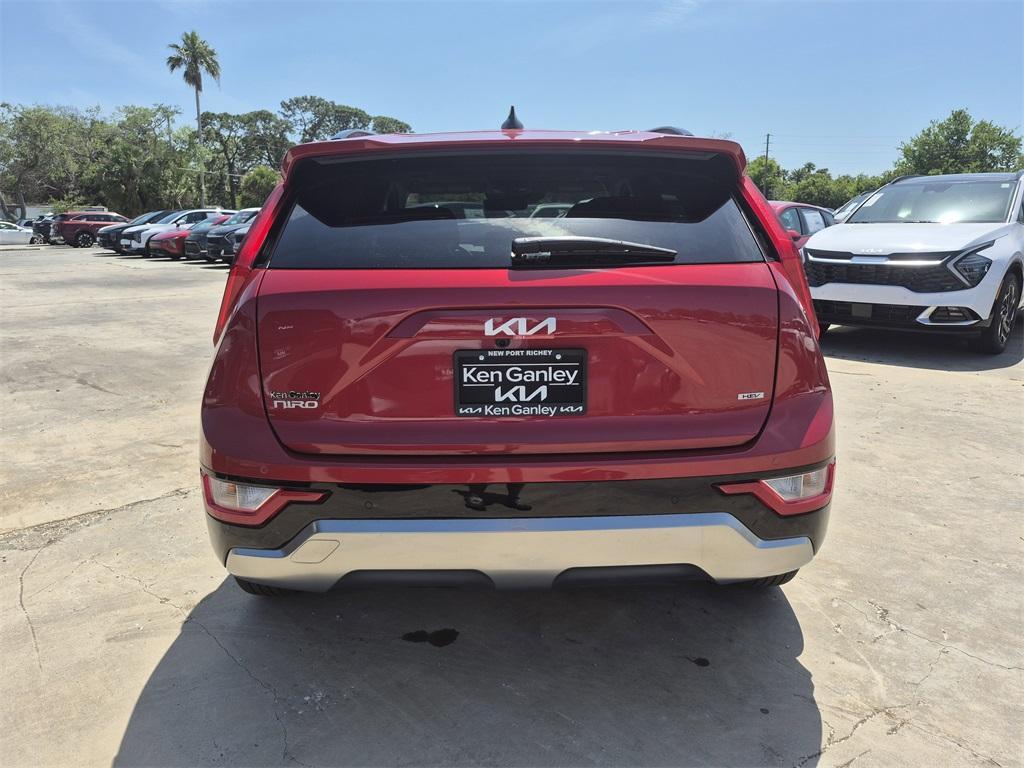 new 2025 Kia Niro car, priced at $31,415
