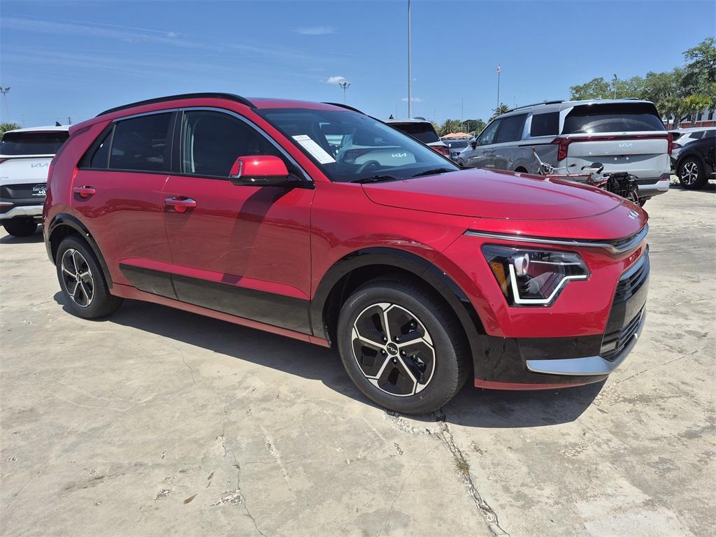new 2025 Kia Niro car, priced at $31,415