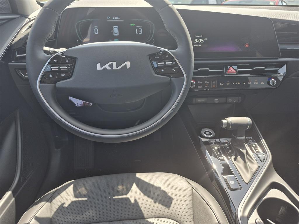 new 2025 Kia Niro car, priced at $31,415