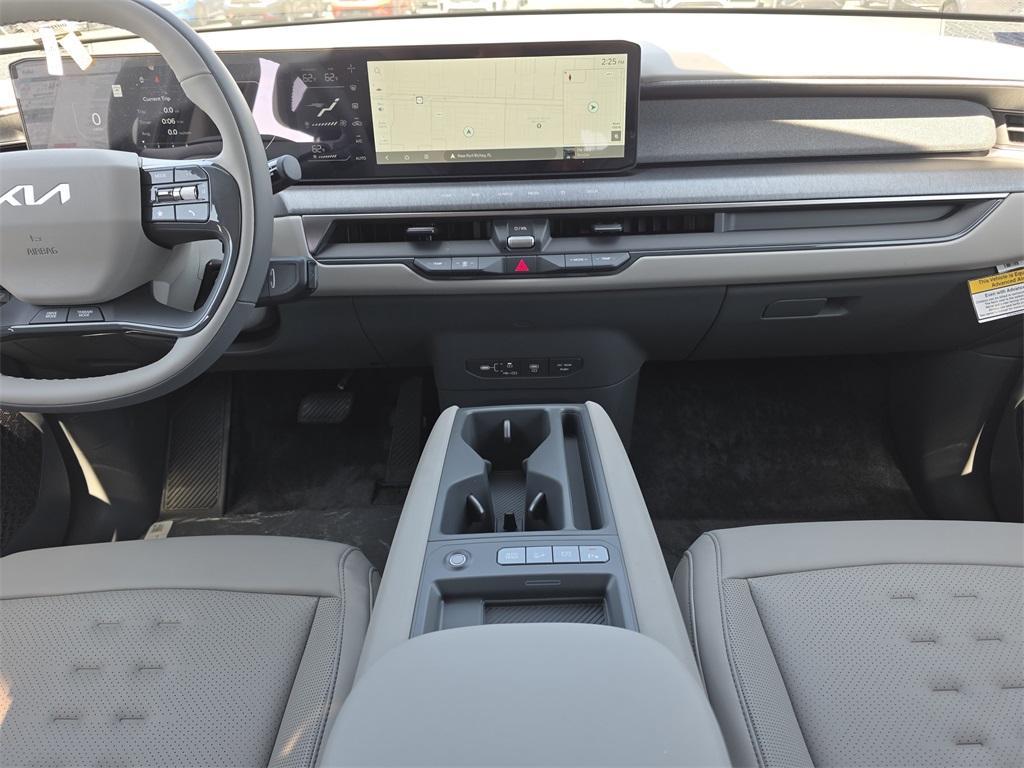 new 2026 Kia EV9 car, priced at $60,595