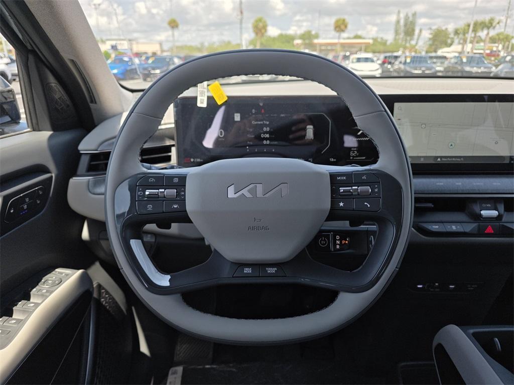 new 2026 Kia EV9 car, priced at $60,595