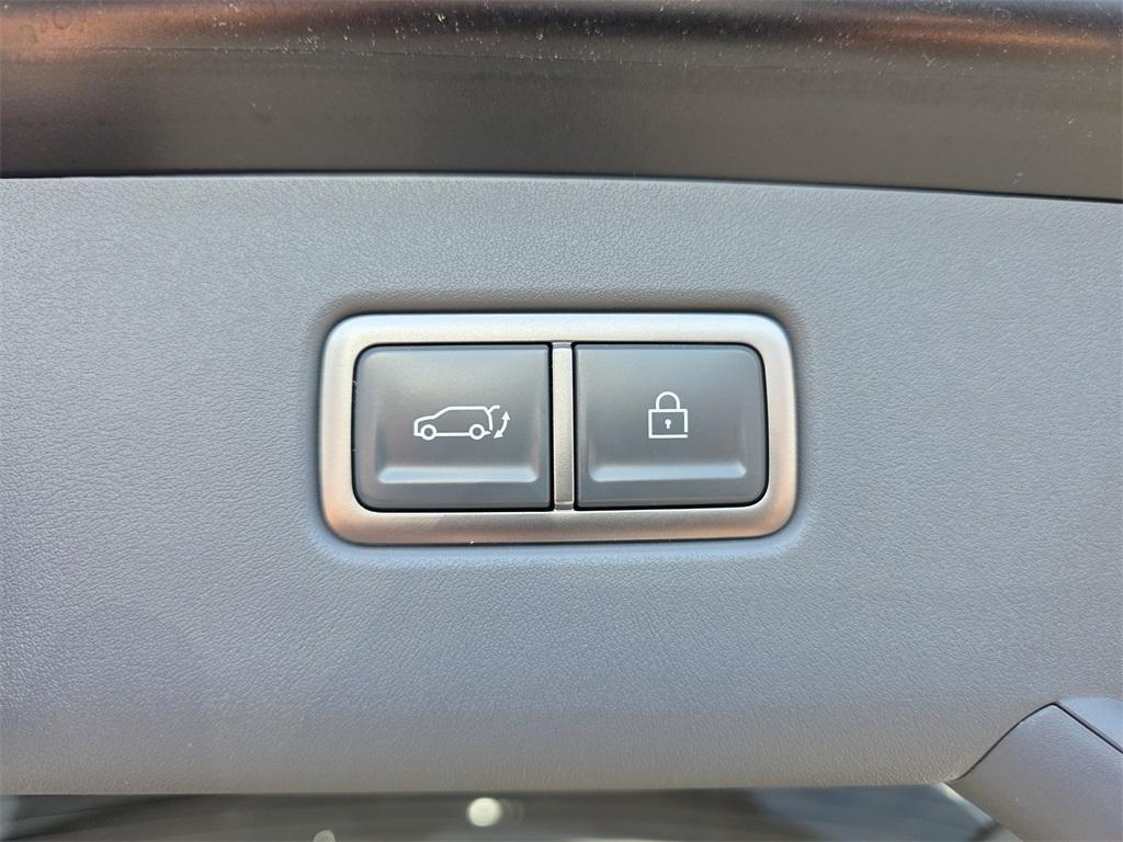 new 2026 Kia EV9 car, priced at $60,595