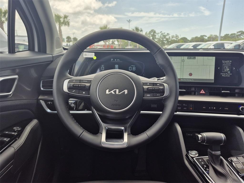 new 2025 Kia Sportage car, priced at $30,205