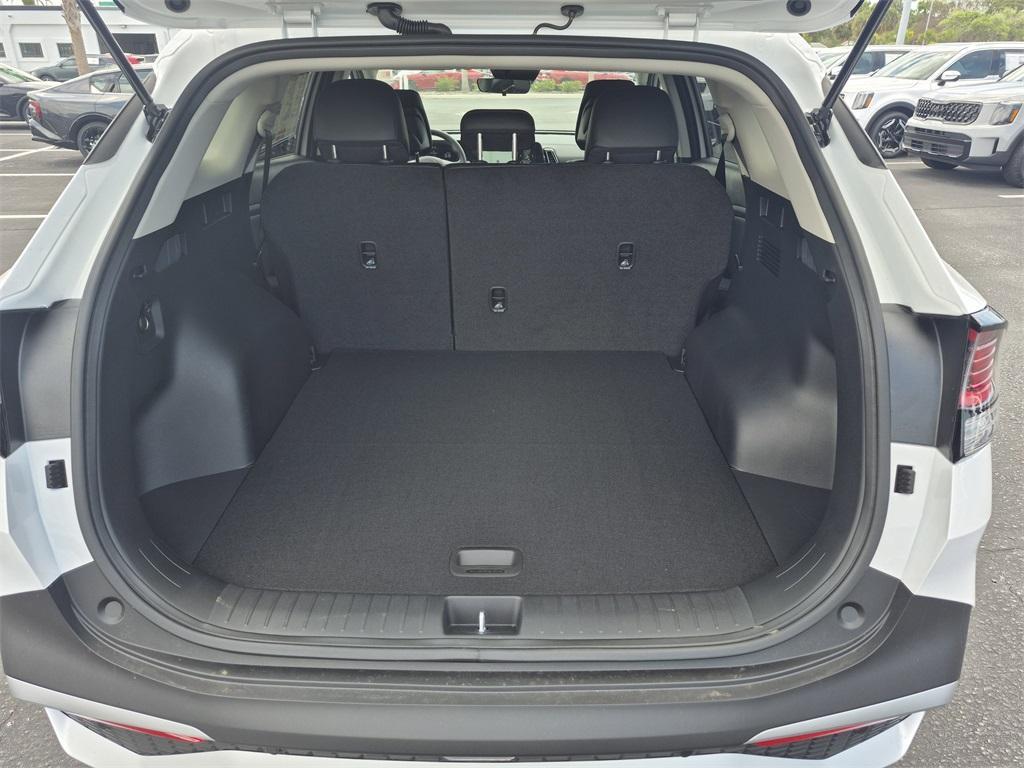new 2025 Kia Sportage car, priced at $30,205
