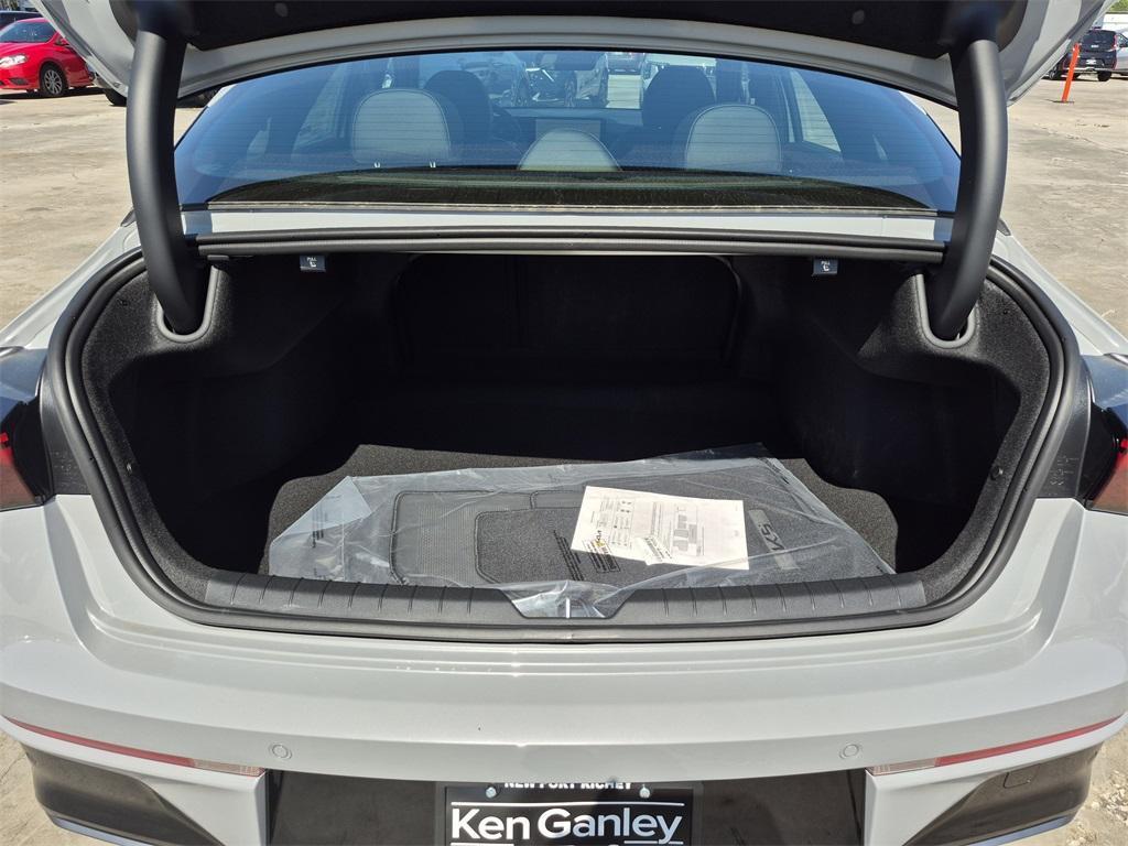new 2025 Kia K5 car, priced at $29,510