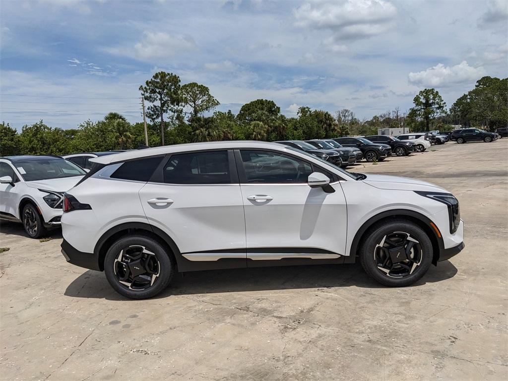 new 2026 Kia Sportage car, priced at $32,060