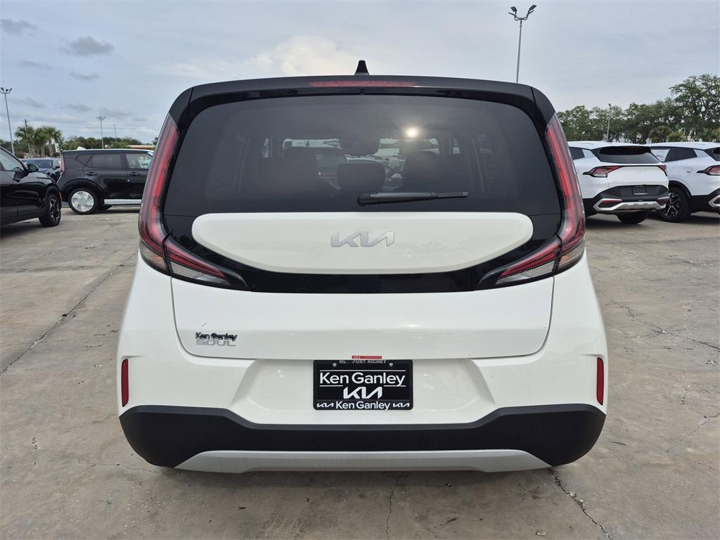 new 2025 Kia Soul car, priced at $26,840